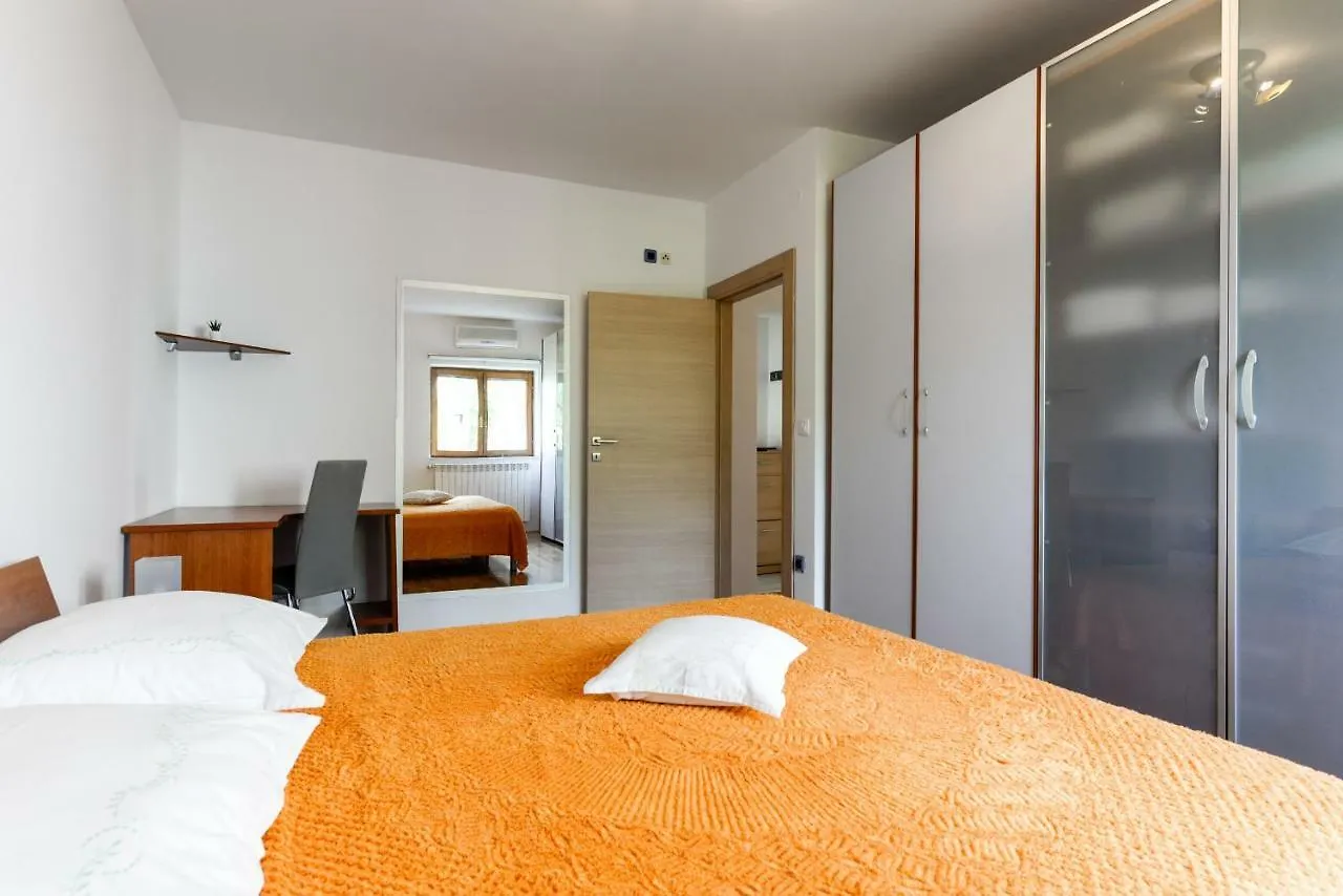 Apartmani Bosa Zadar 0*,  Chorvatsko